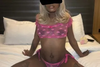 OUTCALLS! Specials tonight only! Super Wet The Best 🐱 Come let me Please you ! - Image 1